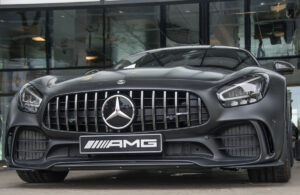 trouver calandre Mercedes AMG